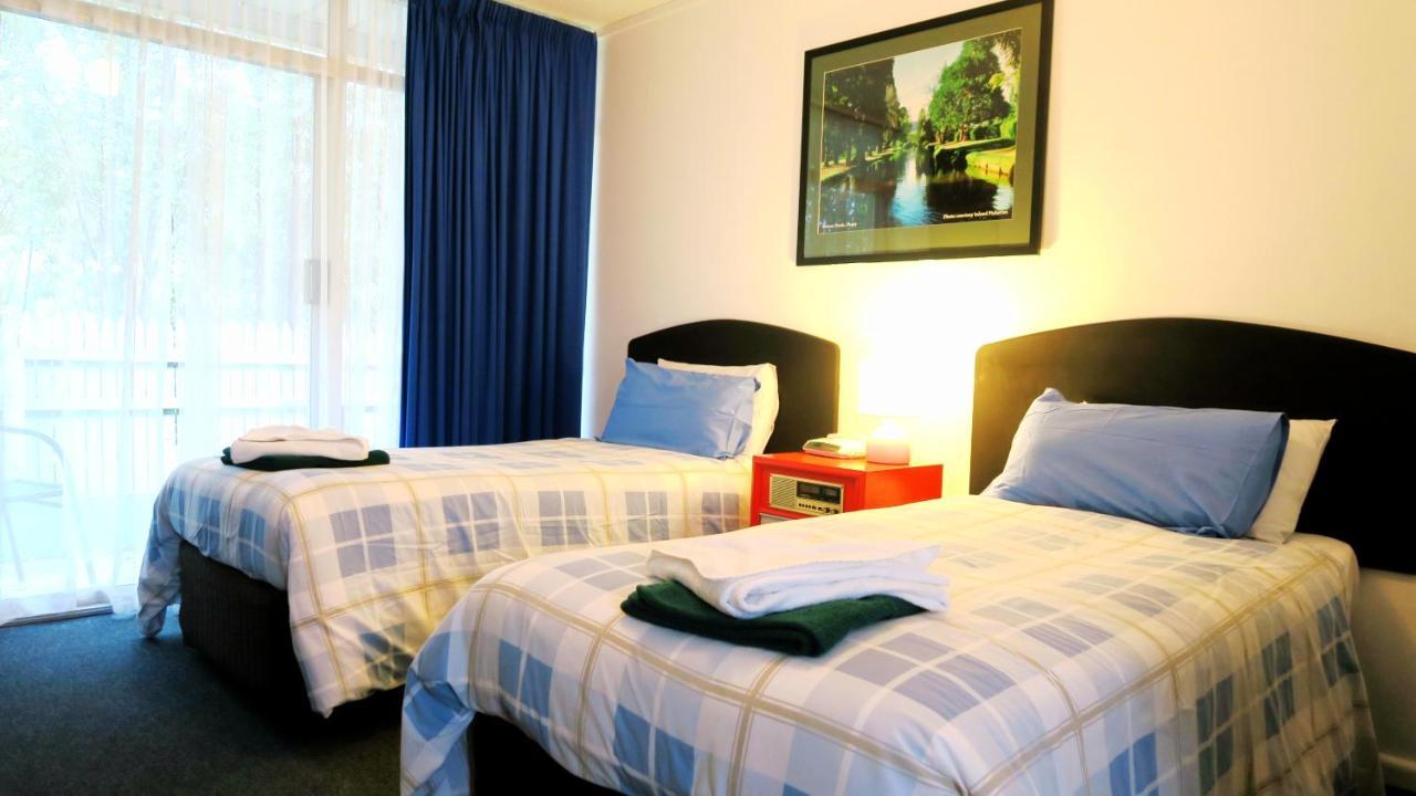 New Norfolk Junction Motel Екстериор снимка